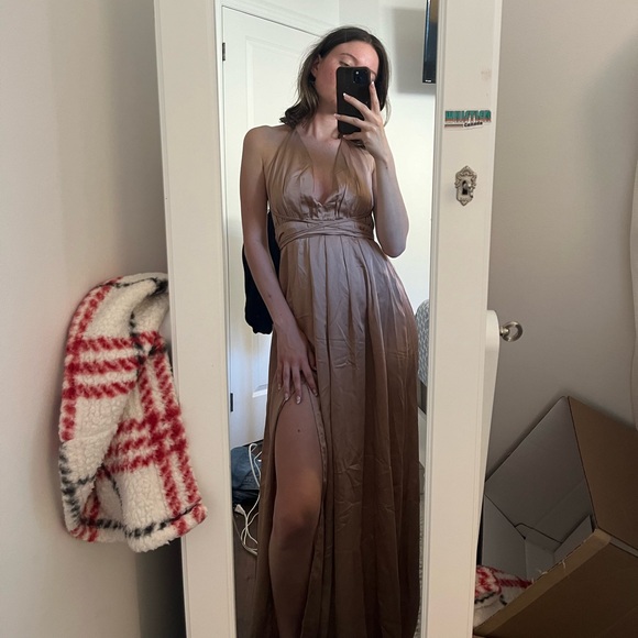 WHITE FOX BOUTIQUE Pink/Copper Akela Maxi Prom/ Wedding Guest Dress - Picture 8 of 10